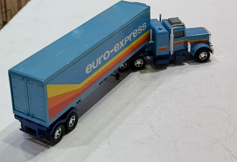 PETERBILT TRUCK 1978 LESNEY PRODUCT MATCHBOX 1/64