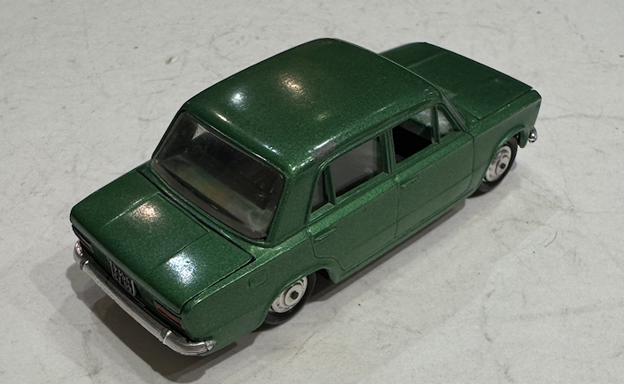 FIAT 124 NOREV 1/43