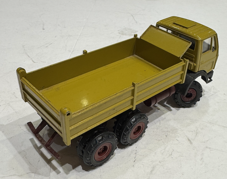Mercedes-Benz 2626 AK Tipper Truck CONRAD 1:50