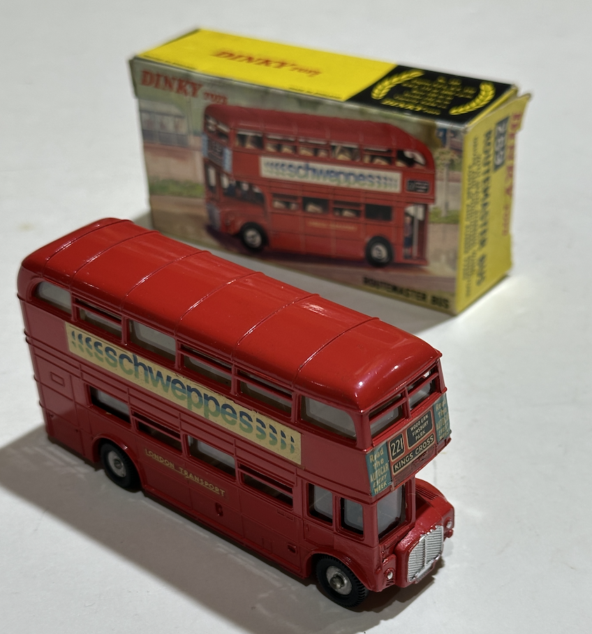 BUS LONDONIEN 1964 DINKY TOYS 1/55°
