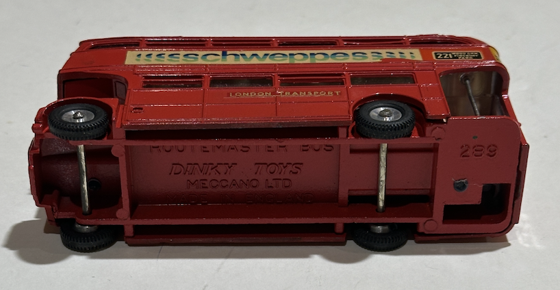 BUS LONDONIEN 1964 DINKY TOYS 1/55°