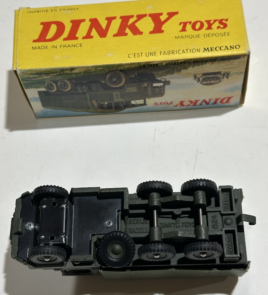 BERLIET GAZELLE MILITAIRE DINKY TOYS FRANCE 1/50°