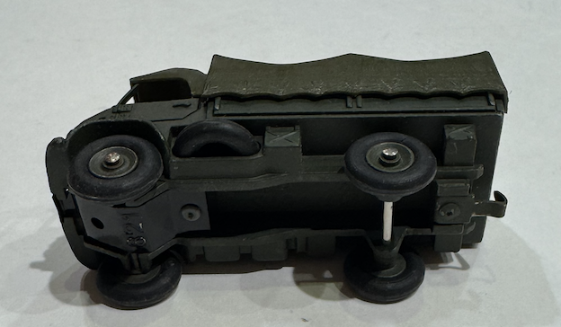 MERCEDES UNIMOG ALL TERRAIN MILITARY DINKY 1/43°