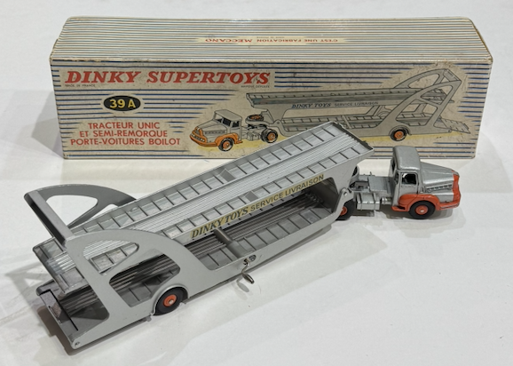TRACTEUR UNIC ET SEMI REMORQUE PORTE VOITURES BOILOT DINKY 1/43°