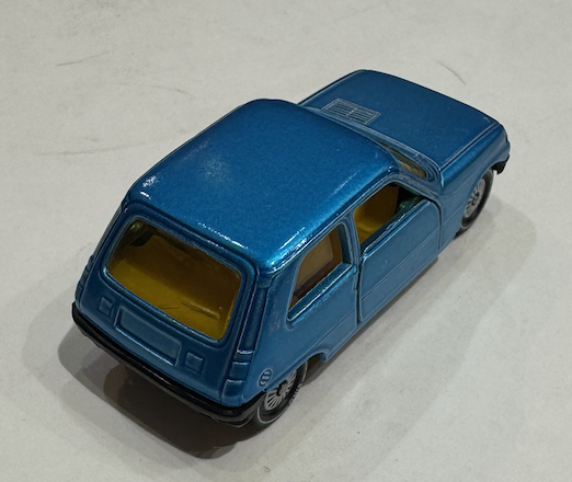 RENAULT 5 SIKU 1/64