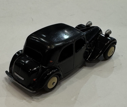 CITROEN 11 BL NOIR DINKY TOYS 1/43°