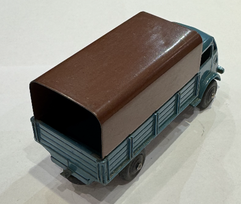 FORD PLATEAU BACHÉ DINKY 1/43