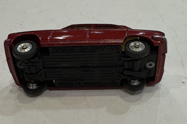 PEUGEOT 204 DINKY TOYS 1/43