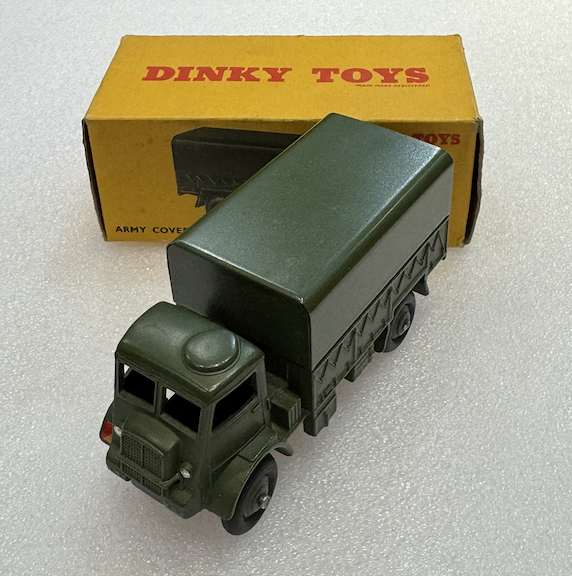 ARMY COVERED WAGON DINKY TOYS 1/43°