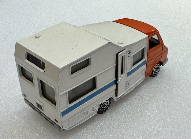MOTOR CARAVAN MERCURY 1/43