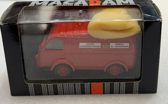 RENAULT 1000KG POSTES BELGES MACADAM 1/43