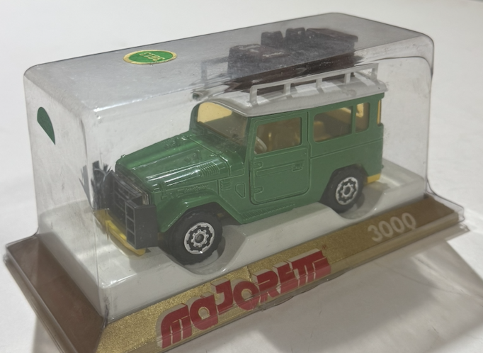 TOYOTA LAND CRUISER 4X4 MAJORETTE 1/66