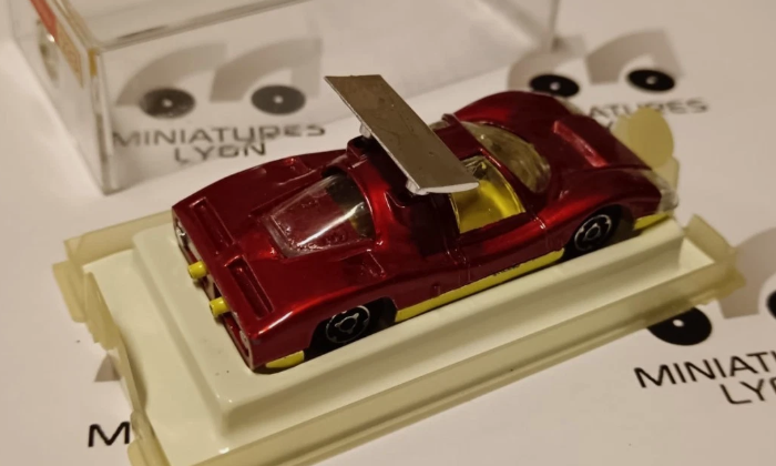 PANTHER BERTONE MAJORETTE 233