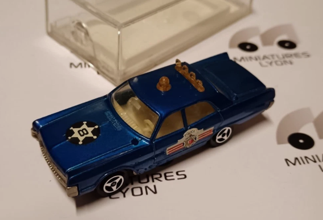 PLYMOUTH POLICE MAJORETTE 216