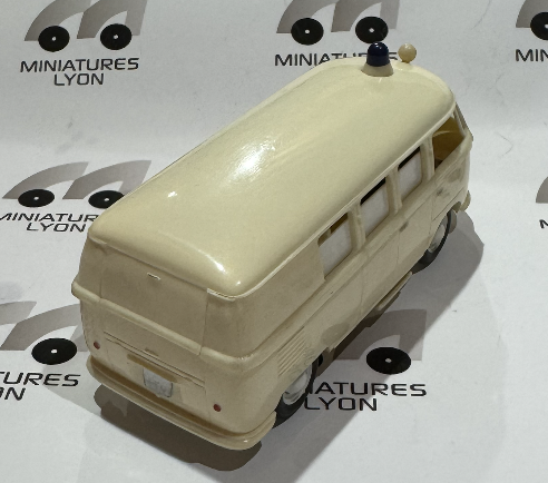 VOLKSWAGEN COMBI T1 AMBULANCE VIKING 1/43