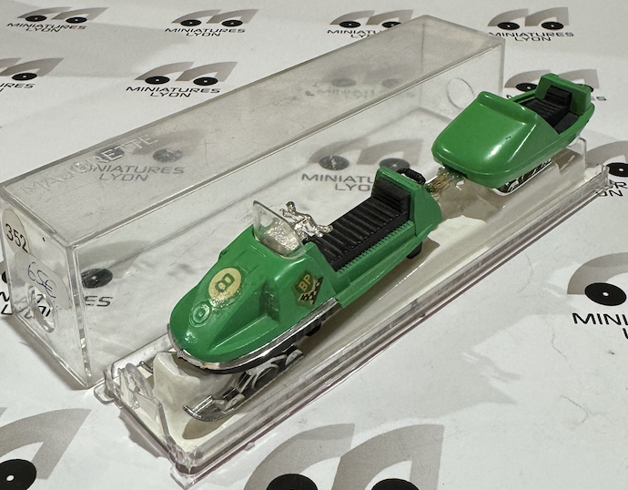 MOTO NEIGE MAJORETTE 1/66