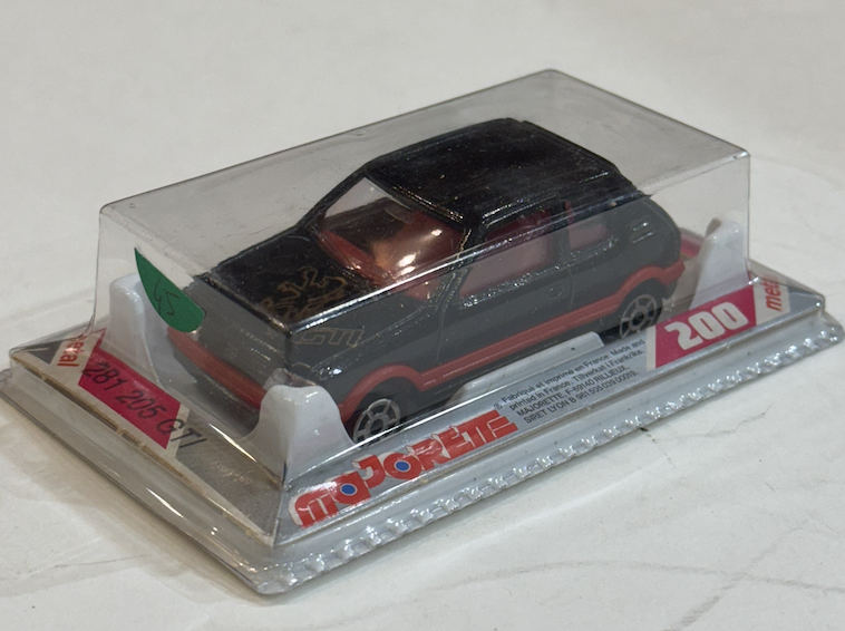 PEUGEOT 205 GTI MAJORETTE 1/66