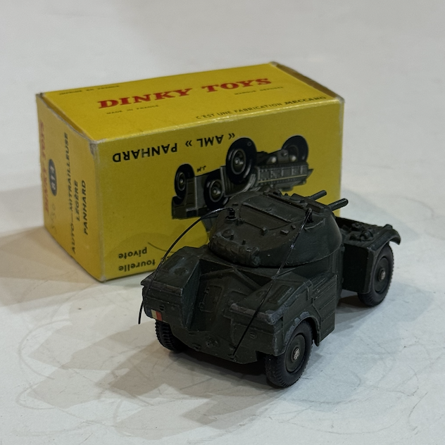 PANHARD AML AUTO MITRAILLEUSE LÉGÈRE DINKY 1/43