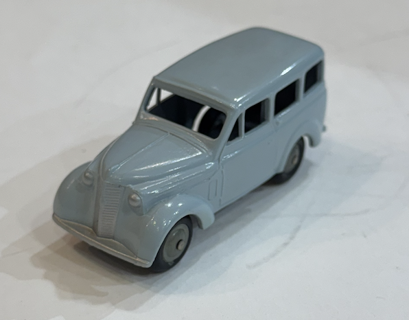 RENAULT 300 KG JUVA 4 GRISE CIJ DINKY 1/43