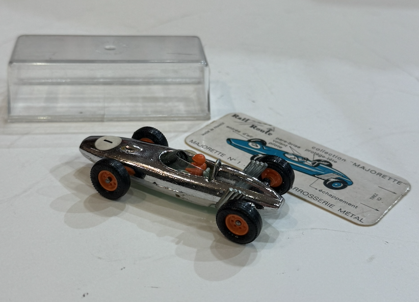 F1 BRM N°1 MAJORETTE 1/66