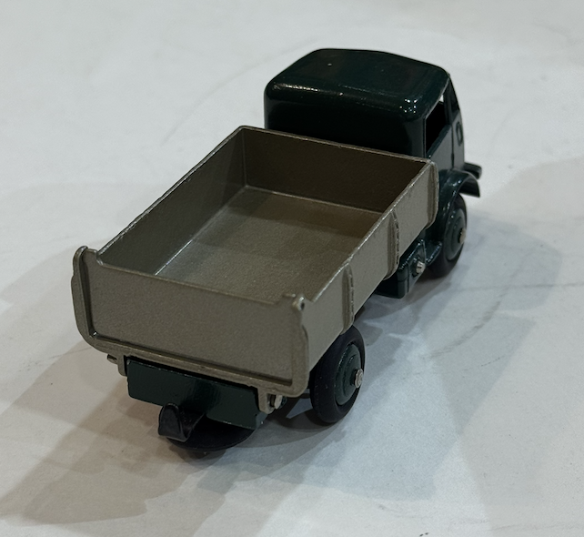 FORD BENNE BASCULANTE DINKY 1/43