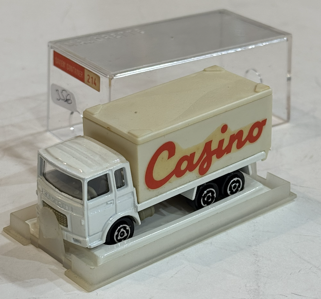 SAVIEM CONTAINER CASINO MAJORETTE 1/66