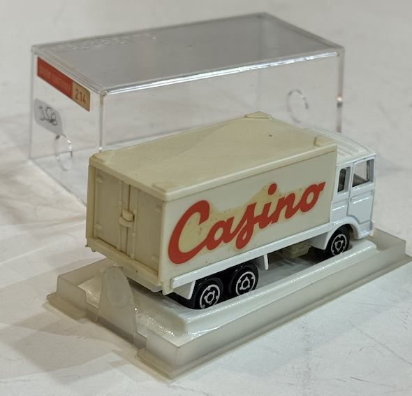 SAVIEM CONTAINER CASINO MAJORETTE 1/66