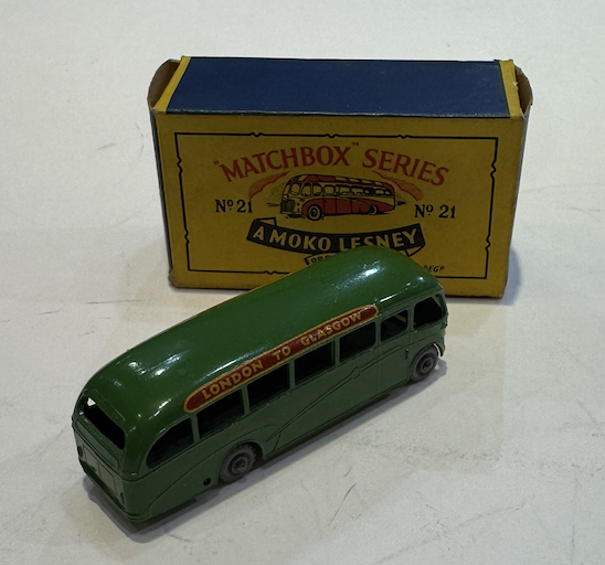 BUS "LONDON TO GLASGOW" - MATCHBOX 1/64