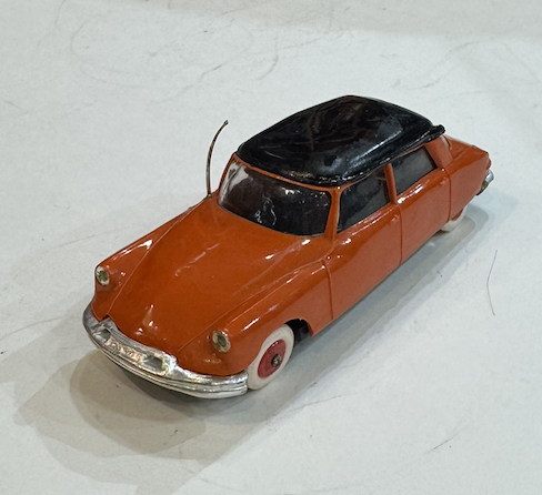 CITROEN DS ORANGE 19 NOREV 1/43
