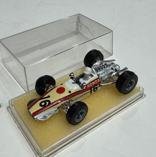 HONDA F1 RA 301 CHAMPION 1/66