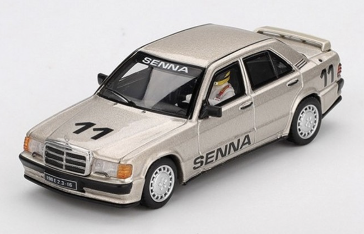 MERCEDES-BENZ 190E 2.3-16 N°11 Ayrton Senna Race of Champions 1984 avec figurine MINI GT 1/64
