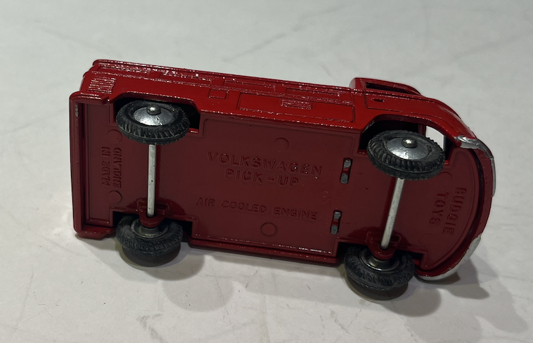 Volkswagen pick up ESSO BUDGIE 1/43