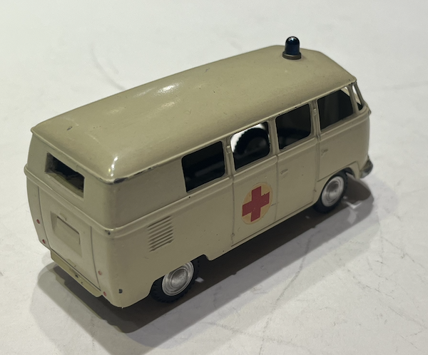 Volkswagen combi ambulance MARKLIN 1/43