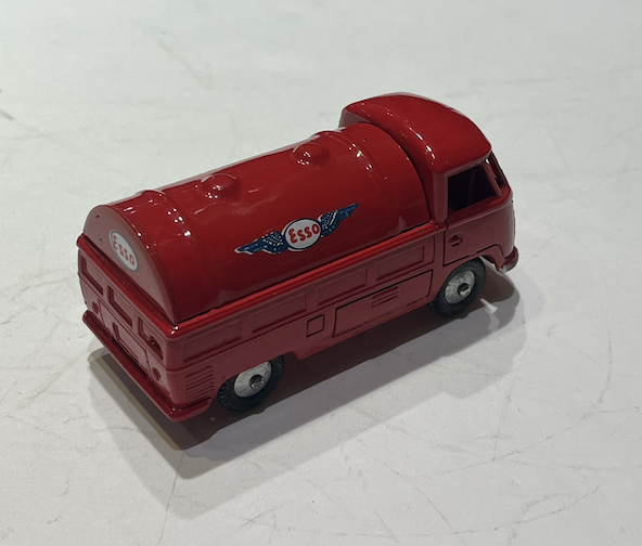 Volkswagen pick up ESSO BUDGIE 1/43