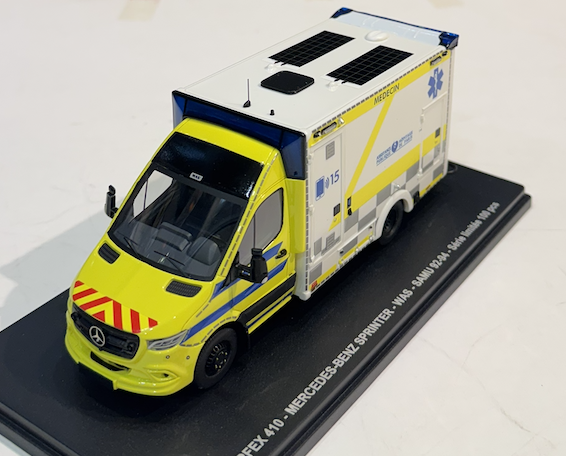 MERCEDES BENZ SPRINTER WAS SAMU 92-94 PERFEX 1/43