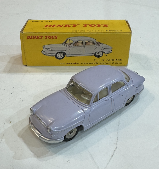 PANHARD PL 17 DINKY 1/43