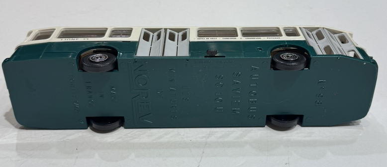SAVIEM AUTOBUS SC10U VERT & BLANC NOREV 1/43°