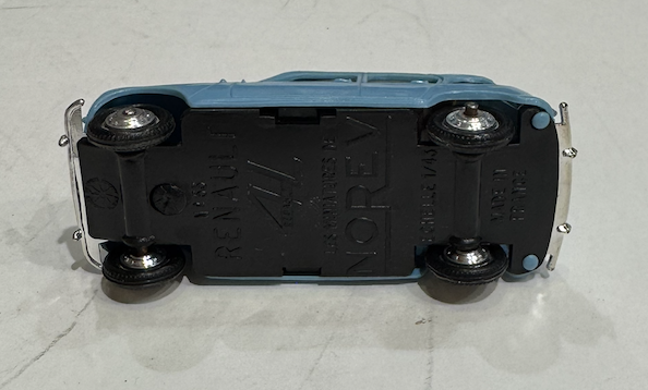 RENAULT 4L BLEU NOREV 1/43°