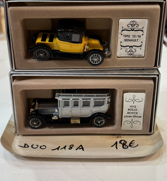 DUO CORGI 1/43