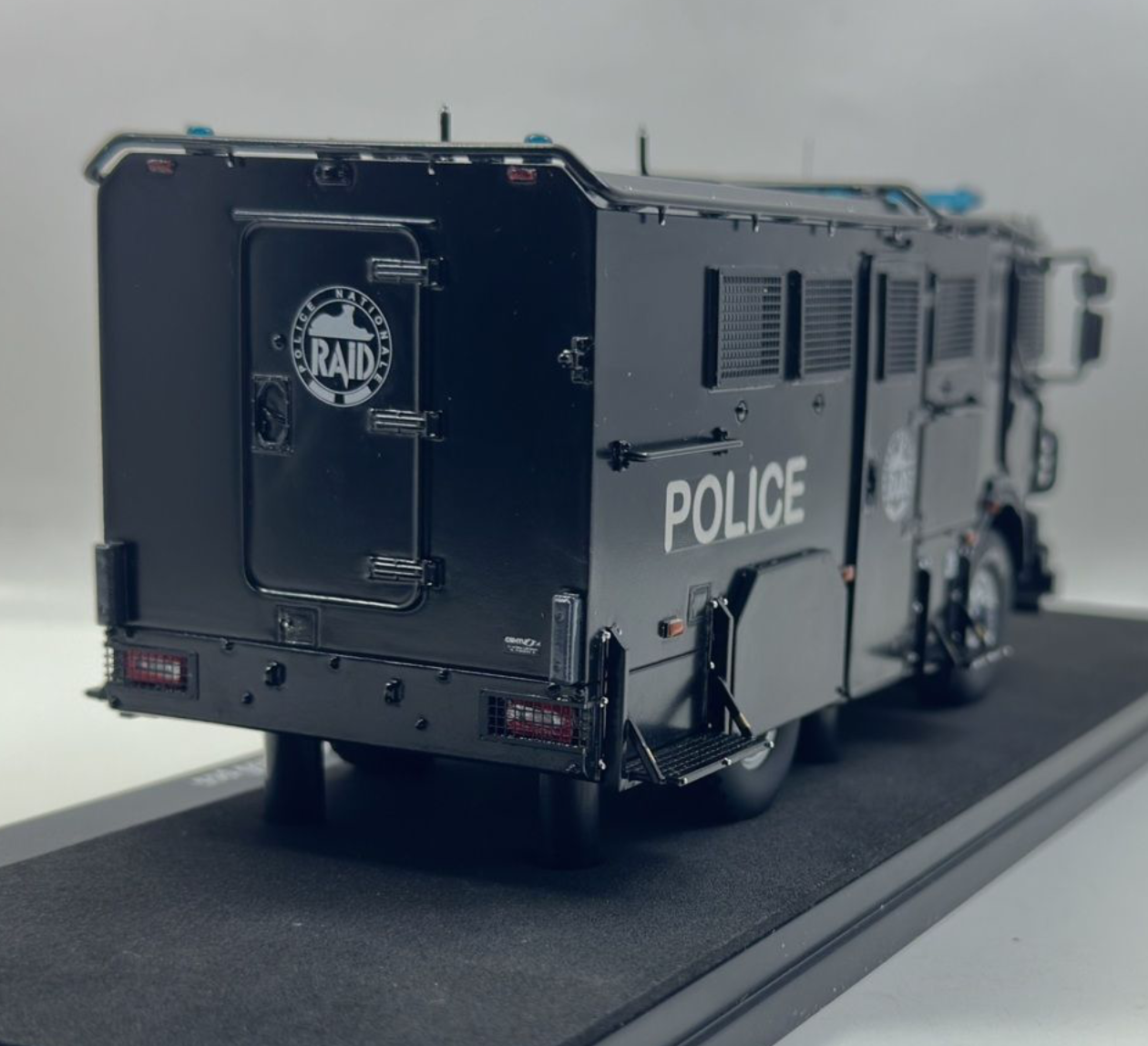 RENAULT D14 CENTURION RAID PERFEX 1/43