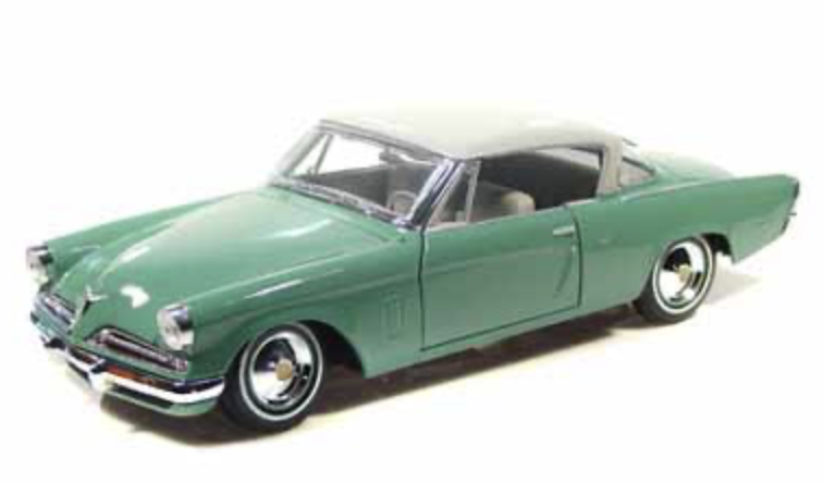 Studebaker Starliner 1953 Maisto 1/18