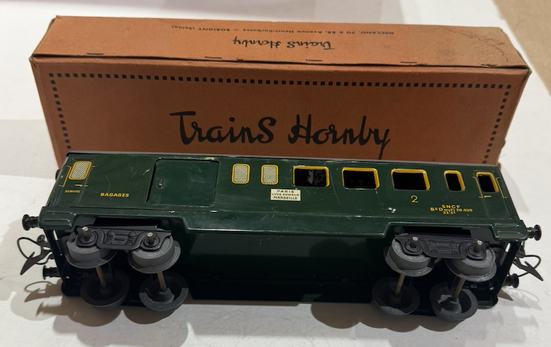 VOITURE MIXTE OM SNCF TRAIN HORNBY O 1/43
