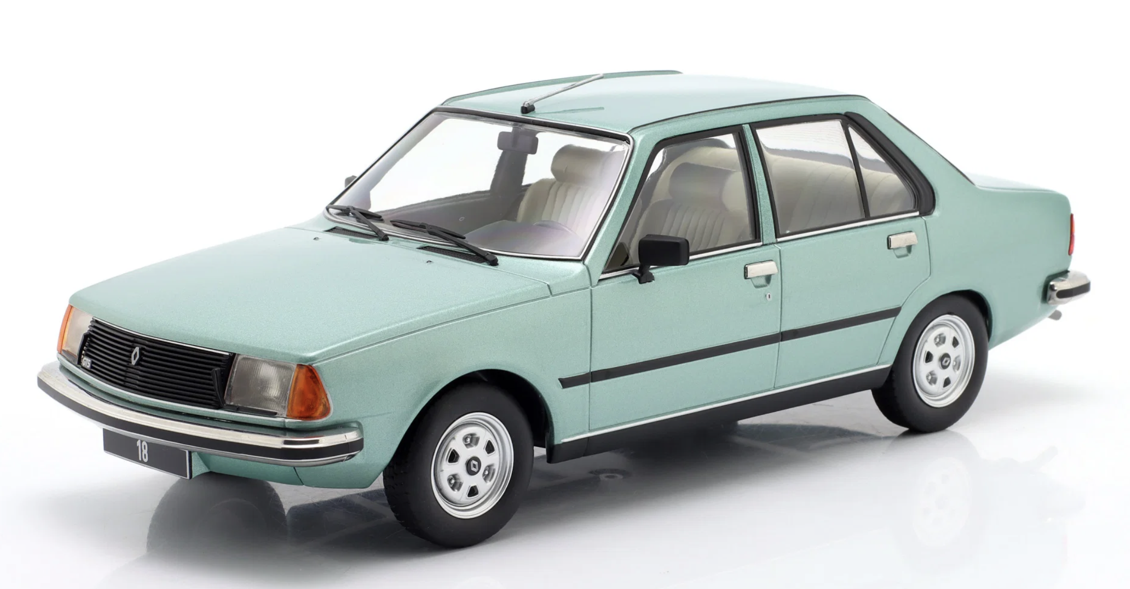 Renault 18 GTS METALLIC GREEN MODEL CAR 1/18