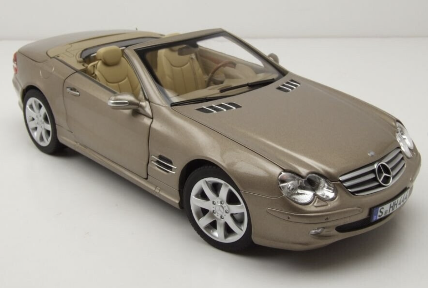 Mercedes-Benz SL 500 R230 (2003) NOREV 1/18