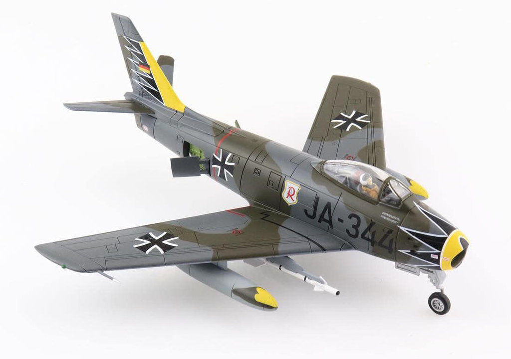 NORTH AMERICAN F-86 SABRE MK.6 (F-86F-40) HOBBY MASTER 1/72°