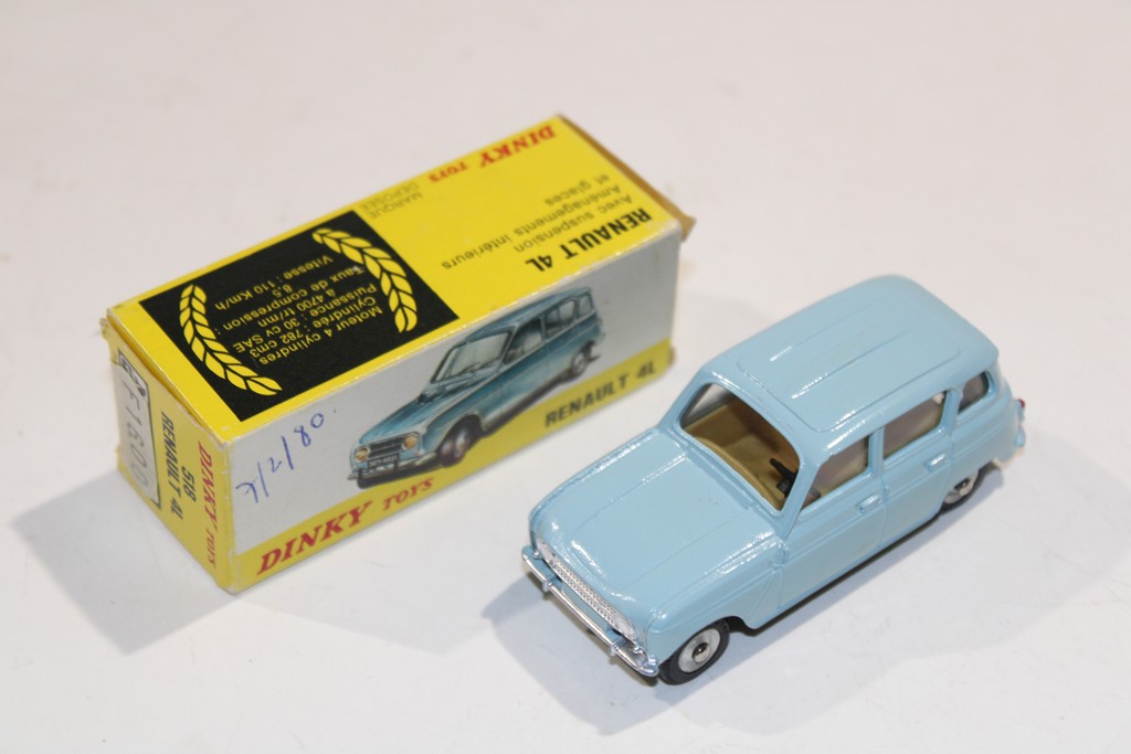 RENAULT 4L BLEU CIEL 1975 DINKY TOYS 1/43°