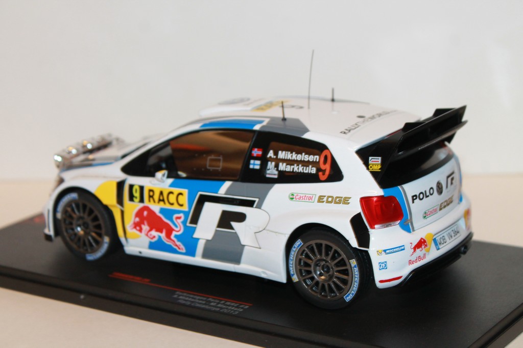 VOLKSWAGEN POLO R WRC #9 RALLY CATALUNYA 2013 IXO 1/18°