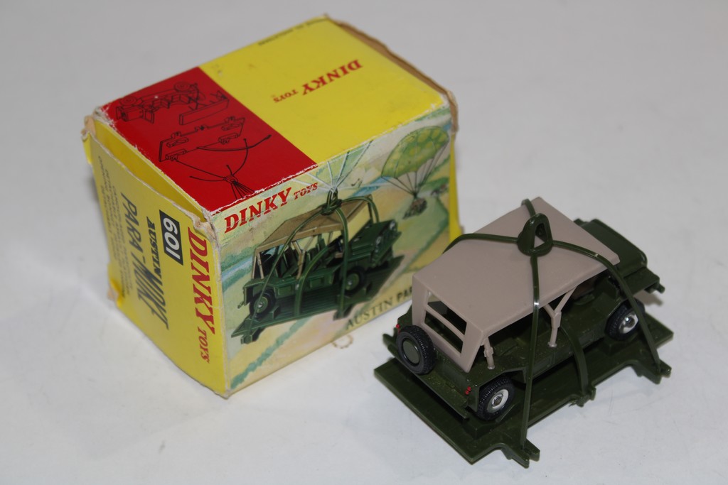 AUSTIN PARA-MOKE 1965 DINKY TOYS 1/43°