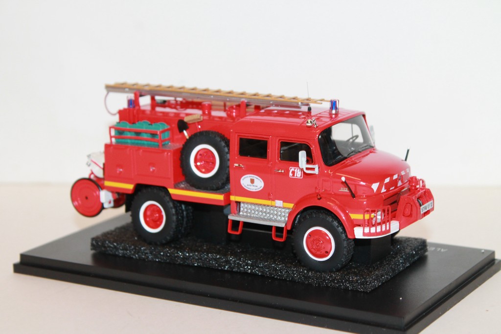 MERCEDES-BENZ 1113 FPTHR ALPES INCENDIE SDIS 12 ALERTE 1/43°