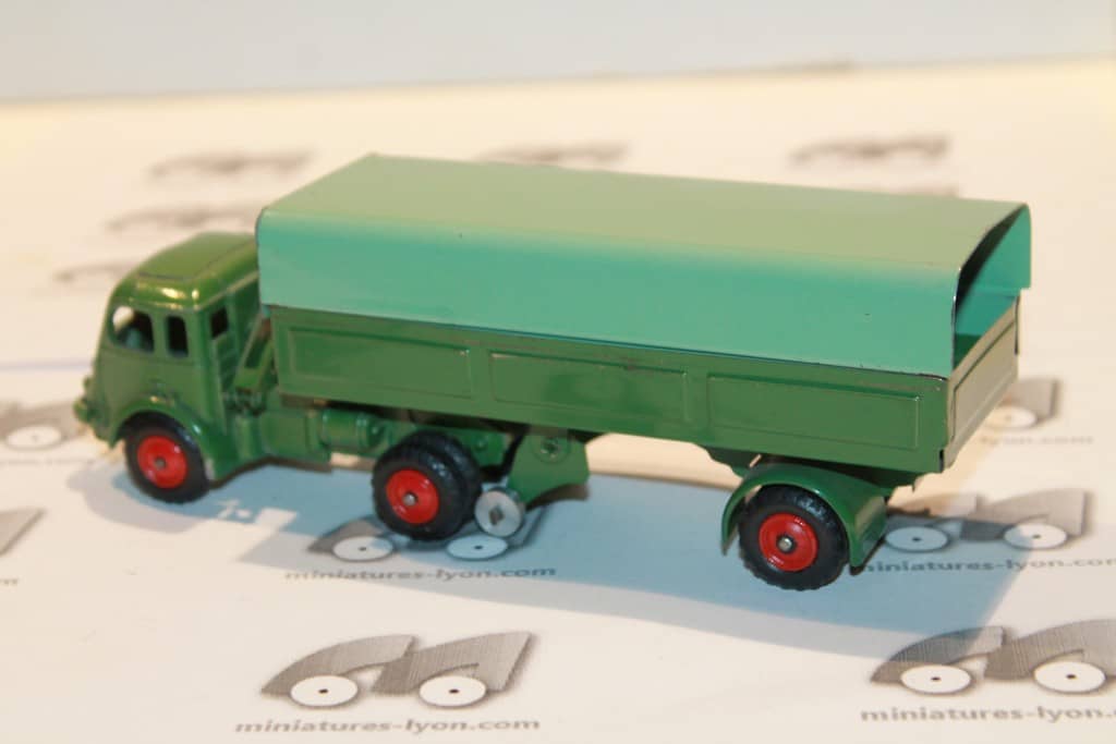 CIJ Renault Faineant R4140 – Camion De Livraison Vintage – 1950 – Occasion